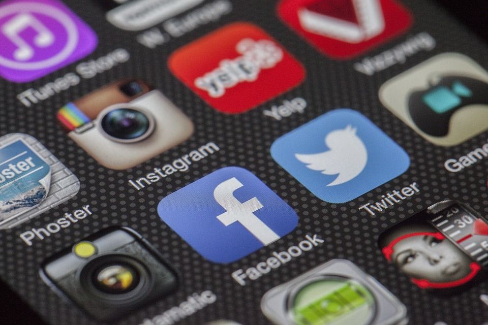 How to know if you can trust mobile apps
